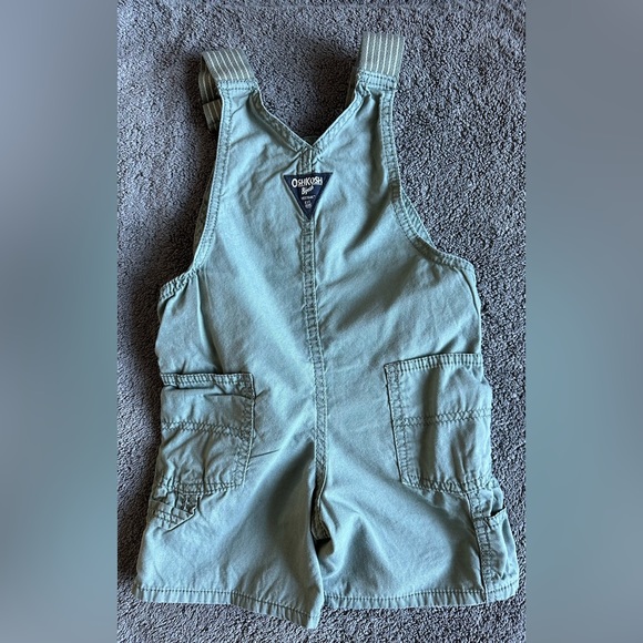 OshKosh Toddler Shortalls (Shorts Overall) - Olive Green - 2T - Picture 2 of 3